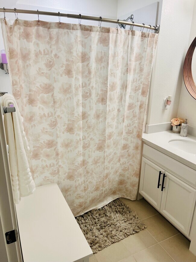 Building Photo - 2431 Cleat Ln