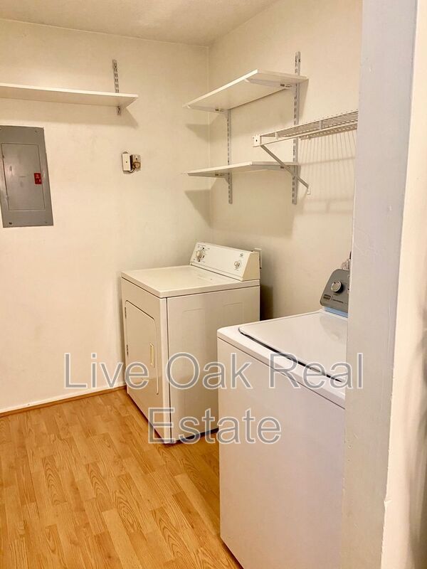 Building Photo - 4160 Thalia Station Cir