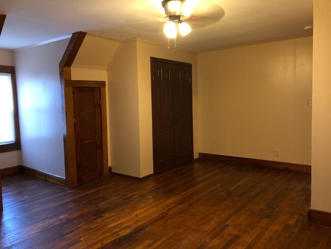 Building Photo - 418 Wilson Ridge Rd