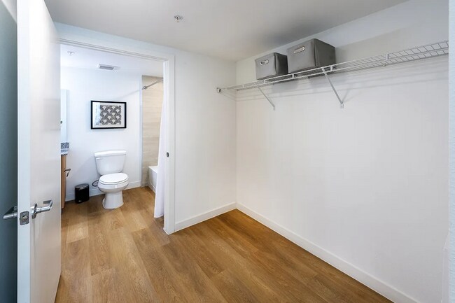 Building Photo - New 2 Bed Apt— 2 Months Free + $99 Move-In...