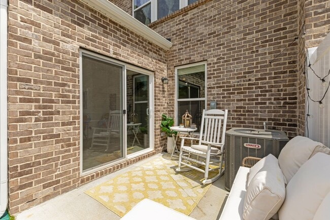 Building Photo - New Construction Charmer in Fairview