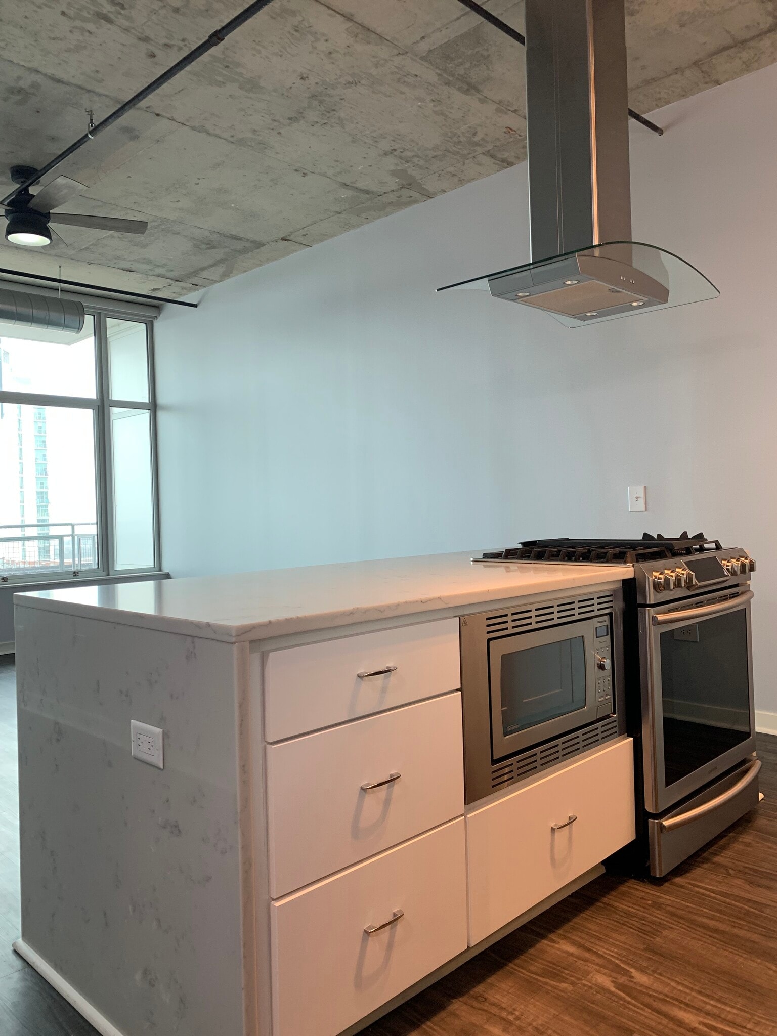 Kitchen/Living Room - 50 E 16th St
