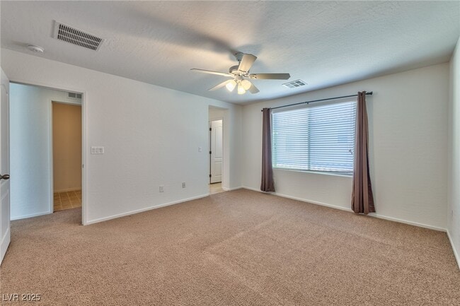 Building Photo - 7635 Jasmine Falls Dr