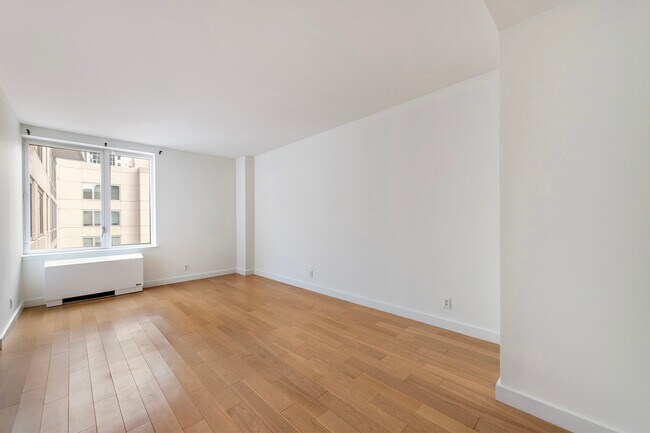 Building Photo - 22 N 6th St