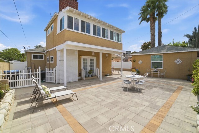 Building Photo - 6139 Jamieson Ave