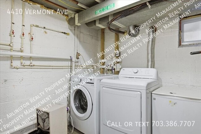 Building Photo - 4410 Vermont Ave