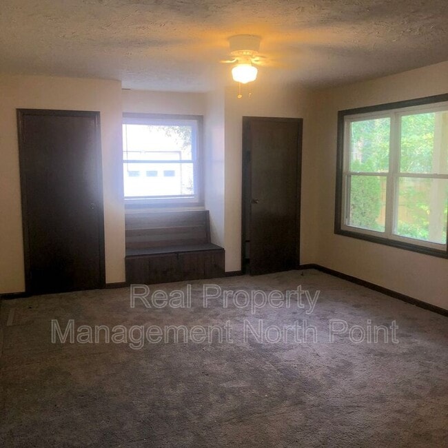 Building Photo - 19 Ashton Woods Dr
