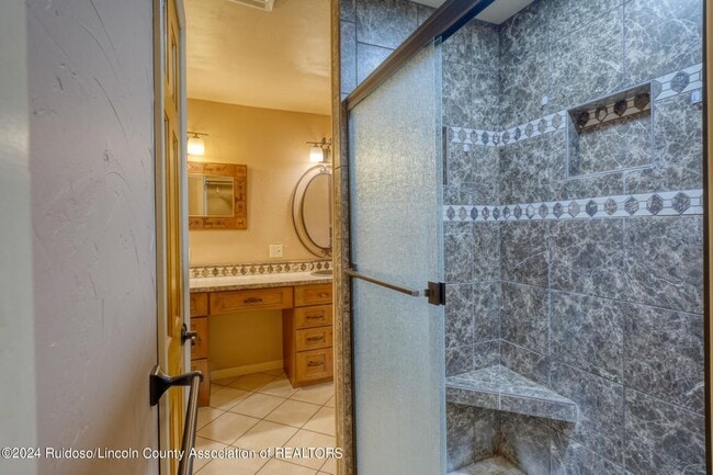 Building Photo - 109 Snowcap Dr