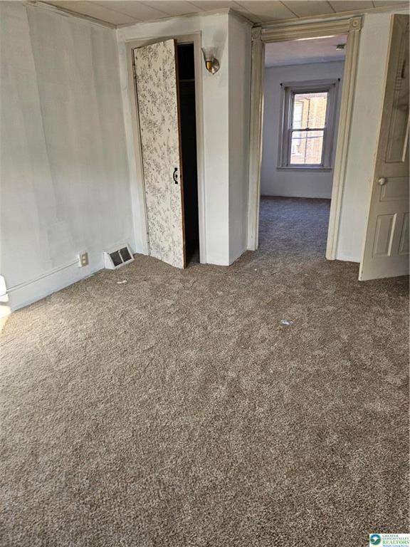 Building Photo - 734 N Meadow St