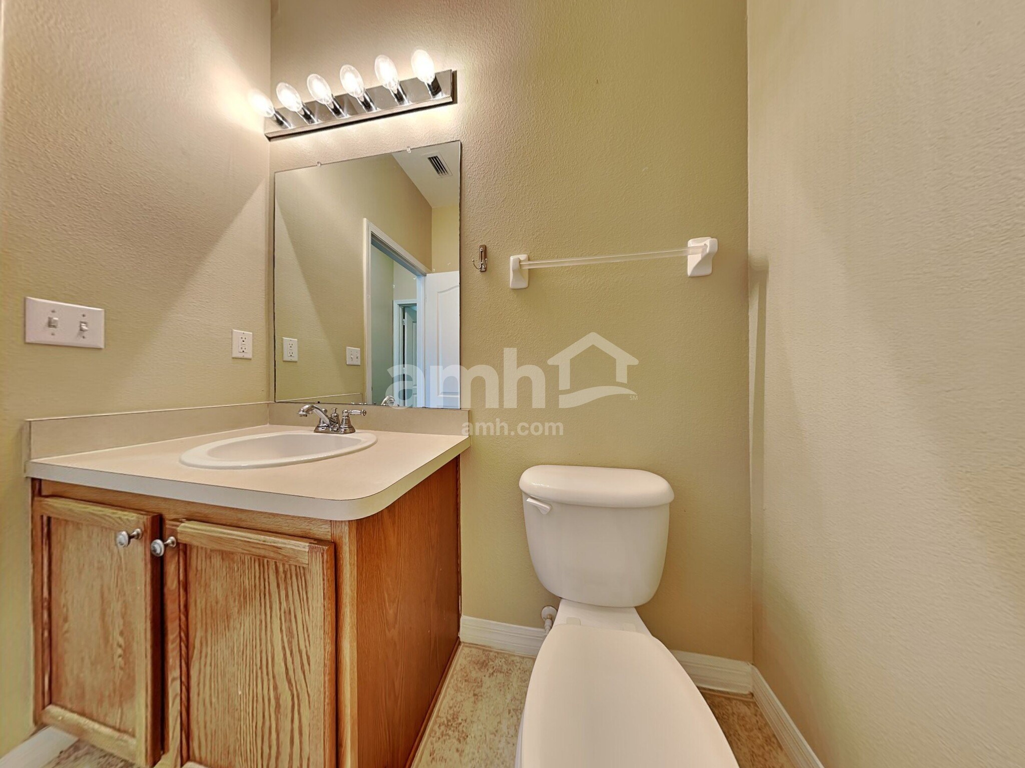 Building Photo - 3316 Azalea Blossom Dr
