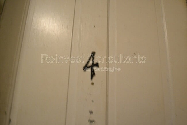 Building Photo - 1042 Marshall Ave