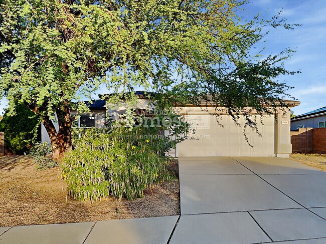 Primary Photo - 3616 S Double Echo Road