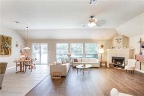 Building Photo - 2019 Clegg Dr