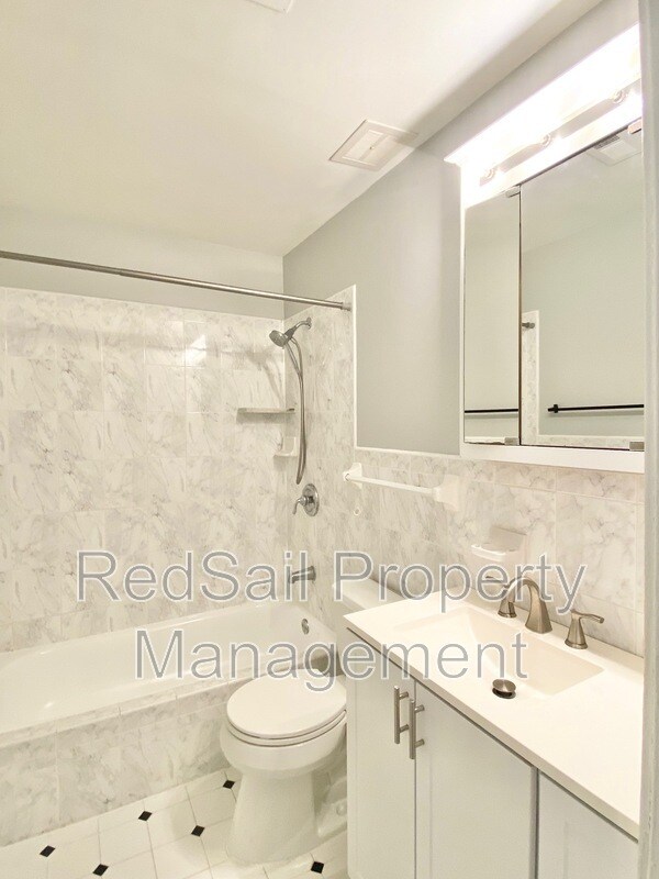 Building Photo - 773 Childress Dr