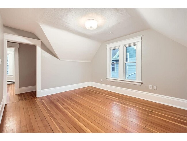 Building Photo - 1156 Marion St