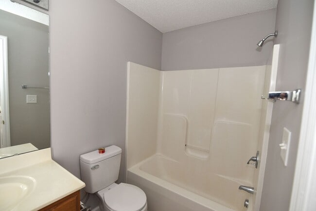 Building Photo - 3712 Cliffridge Dr