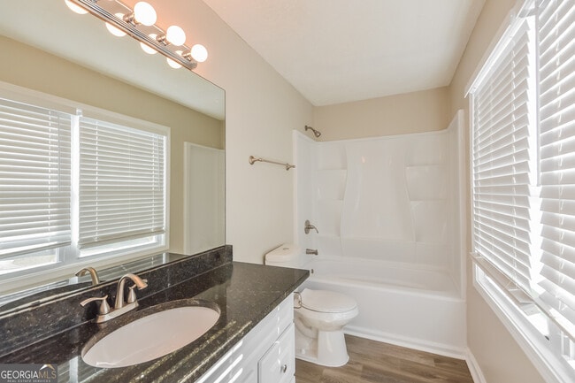 Building Photo - 6950 Carleen Ct