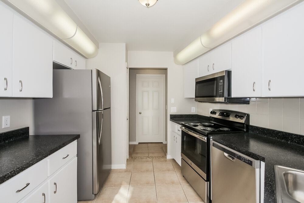 Building Photo - 848 Guild Dr