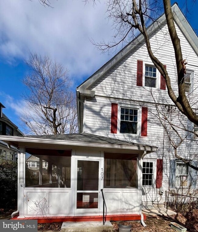 Building Photo - 107 Upland Terrace