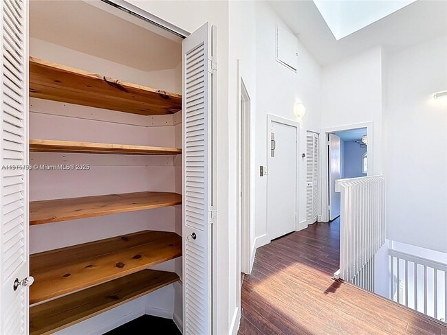 Building Photo - 3769 NE 209th Terrace