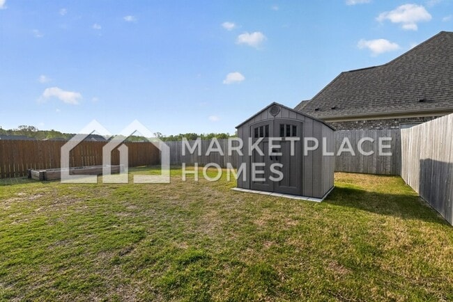 Building Photo - 5185 Watson Vw Dr