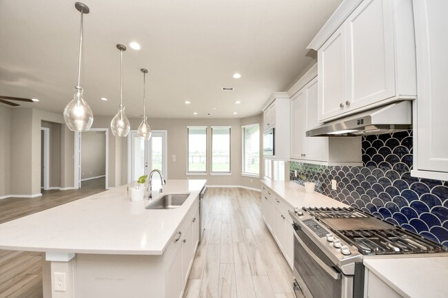 Building Photo - 584 Santa Rosa Hls Dr