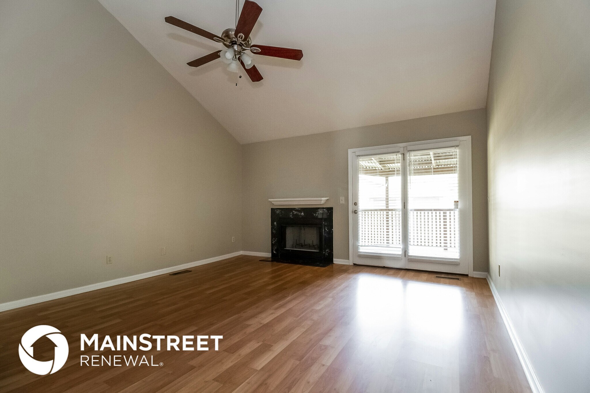 Building Photo - 516 Church Ln