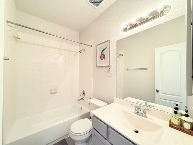 Building Photo - 15334 Caravel Bay Ct