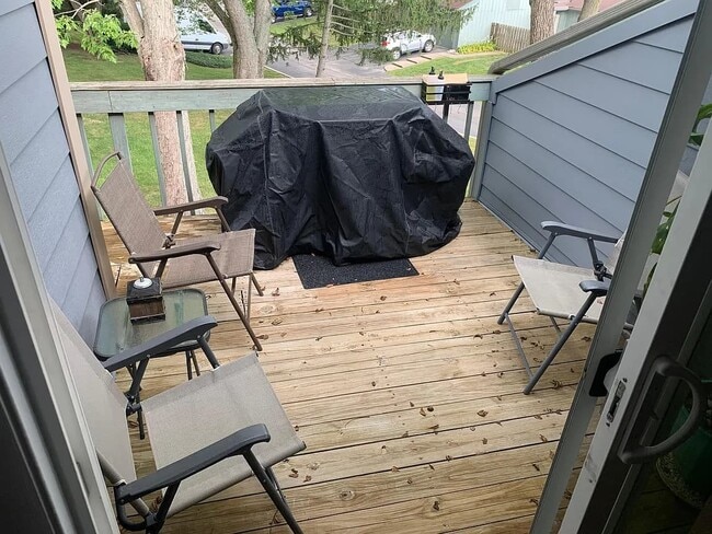 Building Photo - 197 Sugarwood Ln