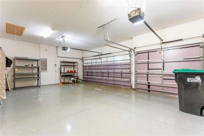 Building Photo - 3052 Youngford St