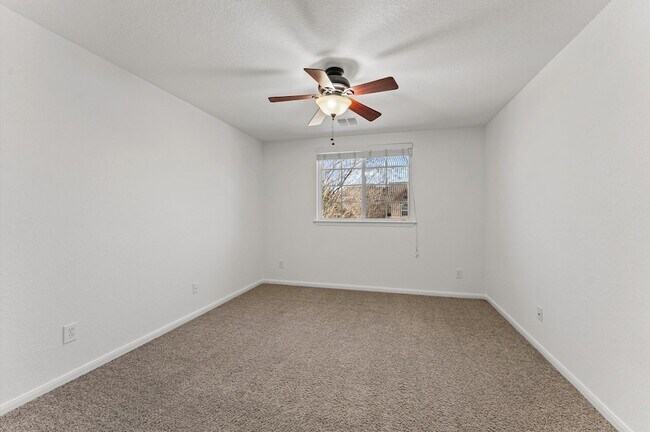 Building Photo - 1246 Glenwood Canyon Ln