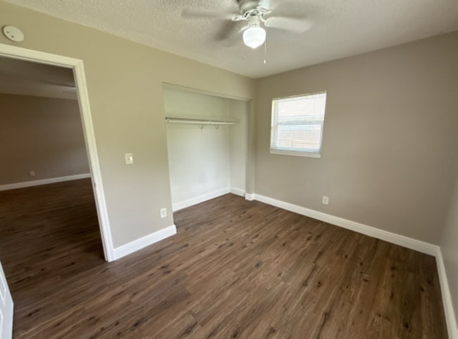 Building Photo - 3216 N 48th St