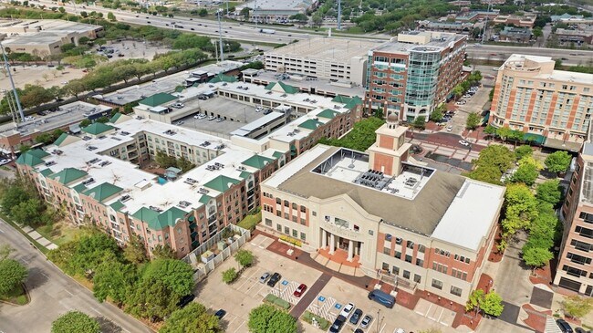 Building Photo - 2299 Lone Star Dr