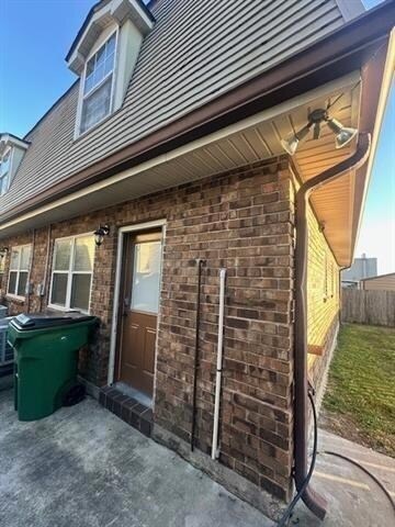 Building Photo - 3312 Taft Park