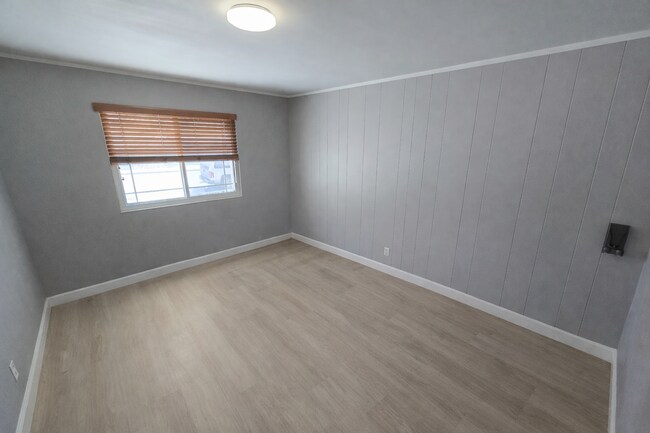 Building Photo - Sharp 4 Bedroom 2 Bath Great Neighborhood in Pleasanton