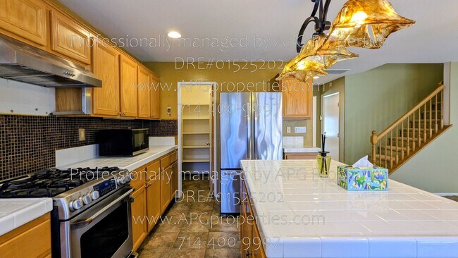 Building Photo - 2439 N Cameo Ct