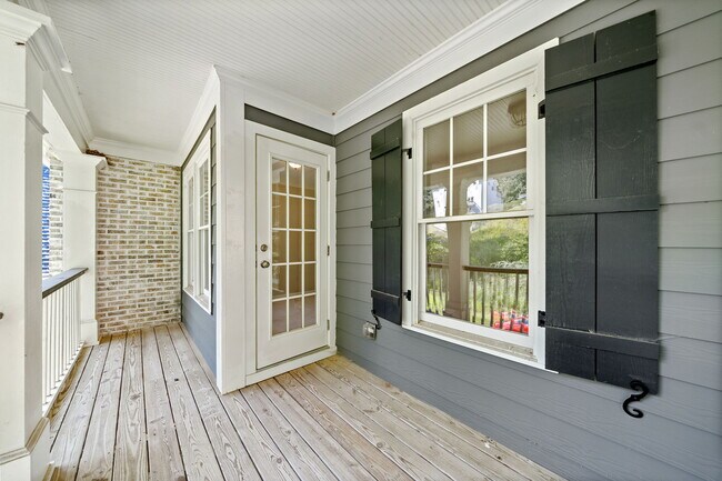 Building Photo - 521 Wooded Mountain Trail