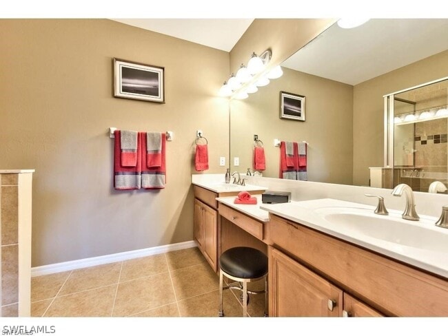 Building Photo - 8570 Evernia Ct