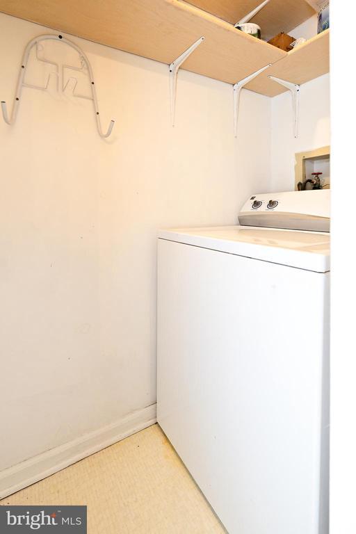 Building Photo - 645 Covington Ct