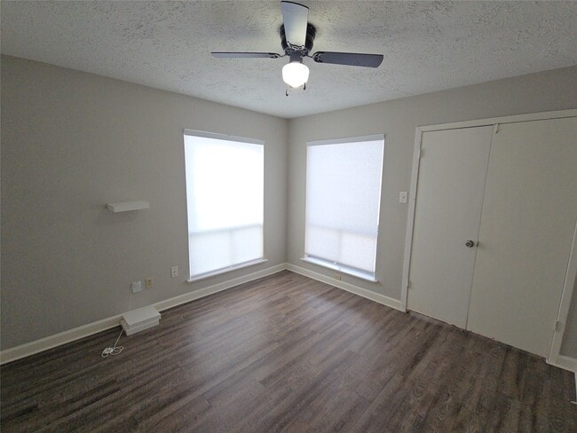 Building Photo - 10935 Indian Vista Dr