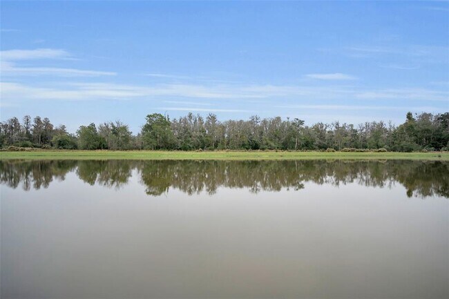 Building Photo - 18200 Pleasantview Blvd