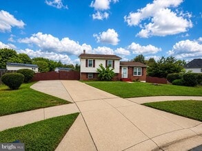 Building Photo - 206 Mountain View Ct