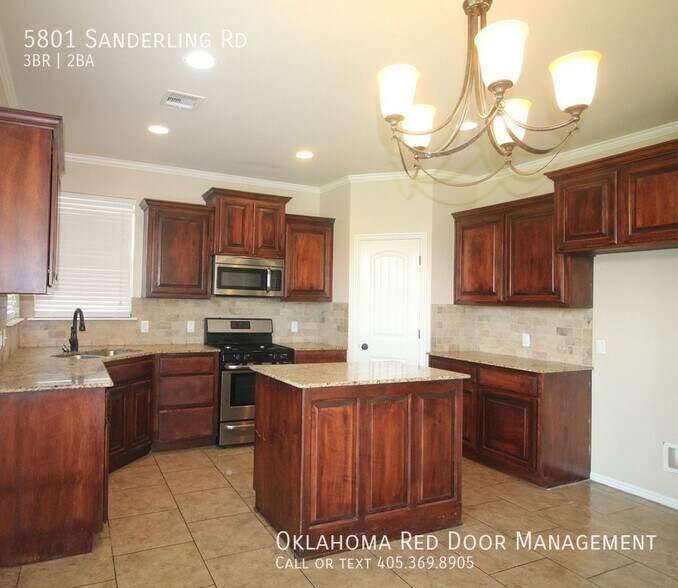 Building Photo - 5801 Sanderling Rd