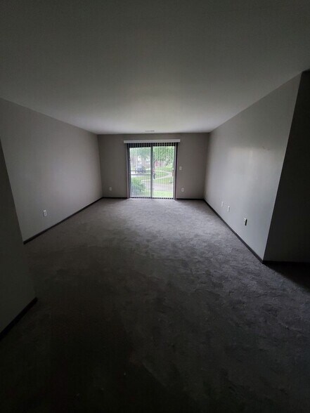 Building Photo - 7625 W Donna Ct