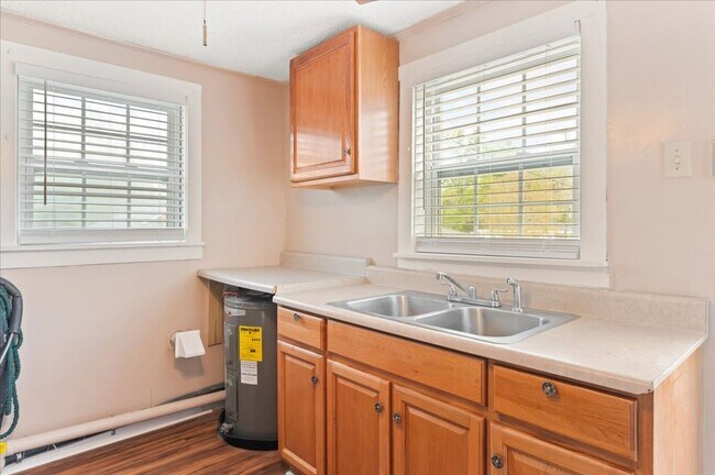 Building Photo - Move-In Special: $300 Off First Month if You Move by Feb 28, 2026!