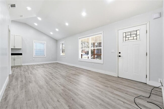 Building Photo - 4154 Brenda Dr