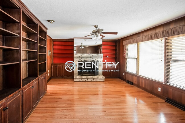 Building Photo - 606 Milford Hills Rd