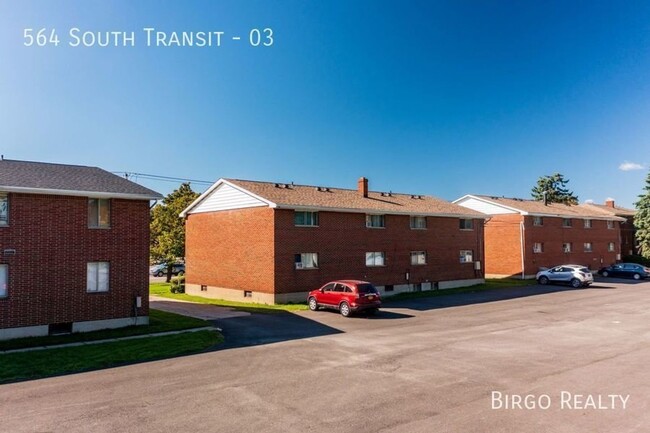 Interior Photo - Cedarwood Apartments