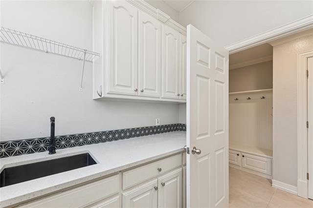 Building Photo - 720 Wyndsor Creek Dr