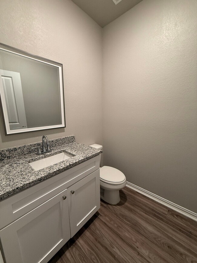 Building Photo - Willow Crossing East, Willow Park, TX 76008 - 3 BR 3 BA townhouse